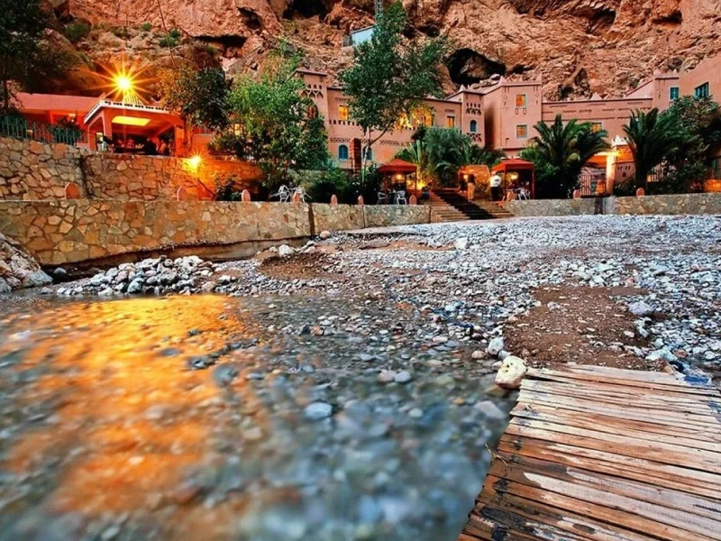 lina_travel_marrakech_transfert_prive_marrakech_galery_ourika_day_trip_from_marrakech04